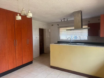 3 Bedroom Garden Flat