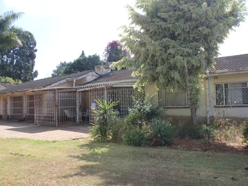 3-BR Marlborough, Harare House for Sale with Borehole, 4400m² Land Area