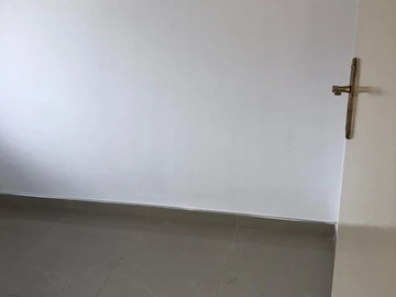 3 Bedroom Flat & Apartment