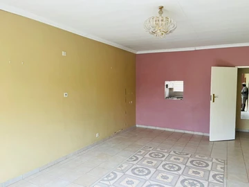 2 Bedroom Garden Flat