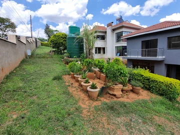 5 Bedroom Townhouse Complex