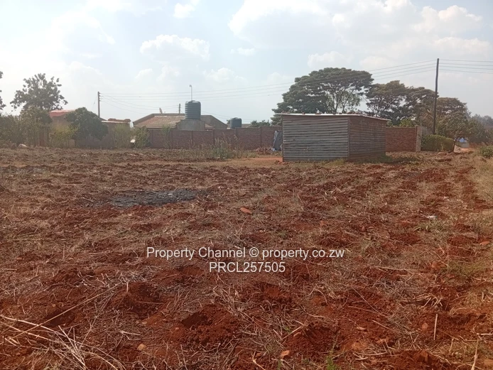 1000 m² Cleared Corner Stand in Hatcliffe, Harare