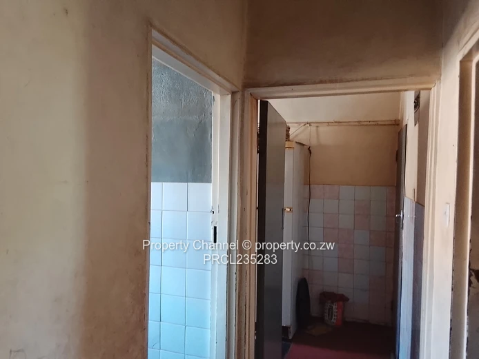 Solid 5-Bed Chitungwiza Home — Walled and Gated