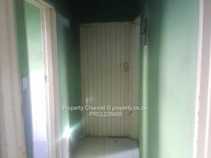 NEHOSHO – Senga | 6-Roomed House for Sale