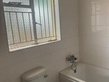 3 Bedroom Garden Flat