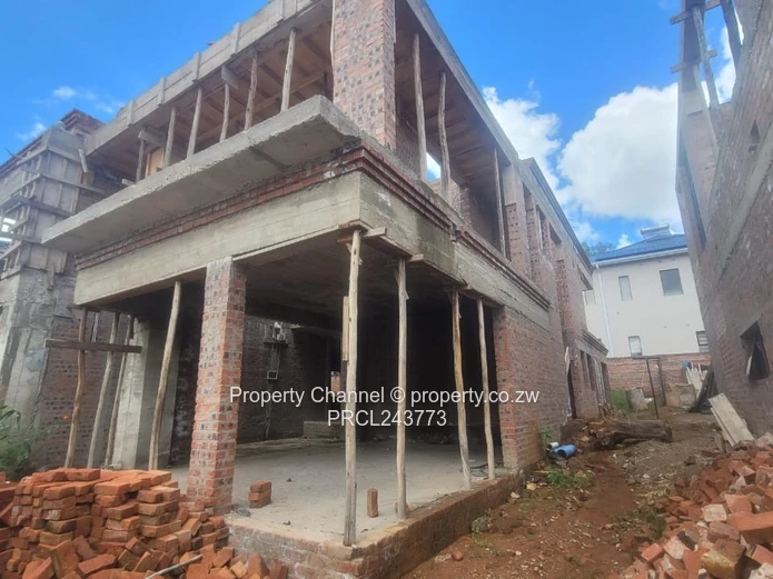 Executive Double Storey Villa in Carrick Creagh – Customize Your Dream Home