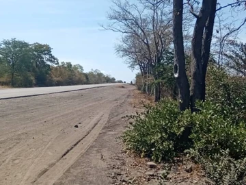 Commercial & Industrial Land