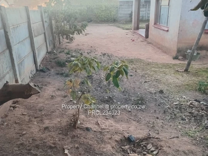 3 Bed Incomplete House in Rusike, Marondera