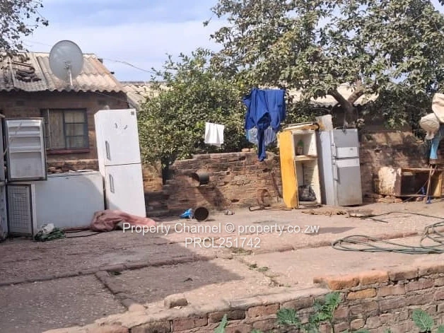 Karoi 2-Bed Brick Home 