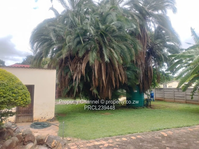 Town House For Sale In Milton Park