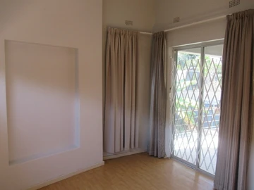 3 Bedroom Garden Flat