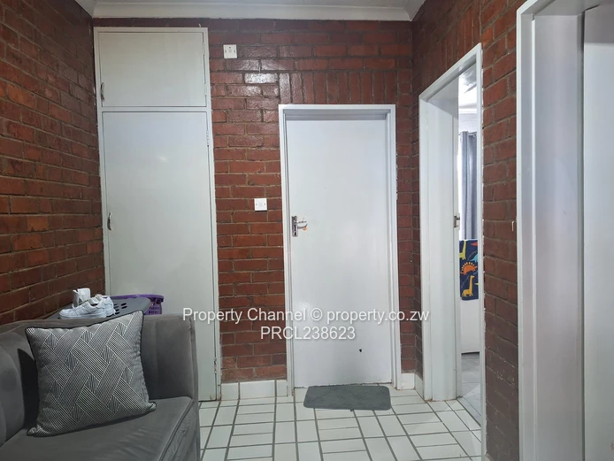 Old Marlborough cozy duplex just off Harare Drive.