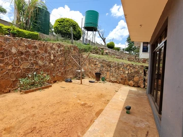 5 Bedroom Townhouse Complex