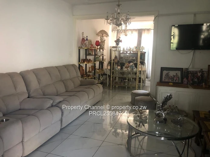 Available Is A 2 Bed Apartment In Avondale