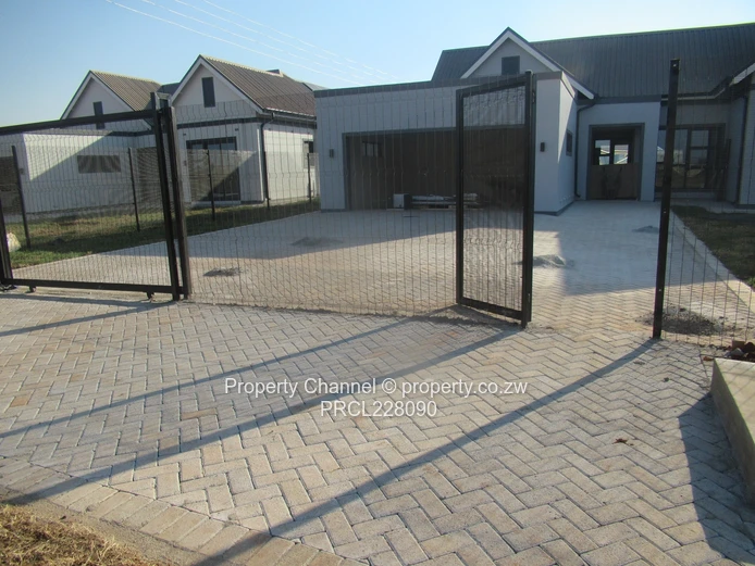 Newly built Modern 4-Bedroom House in Fairview