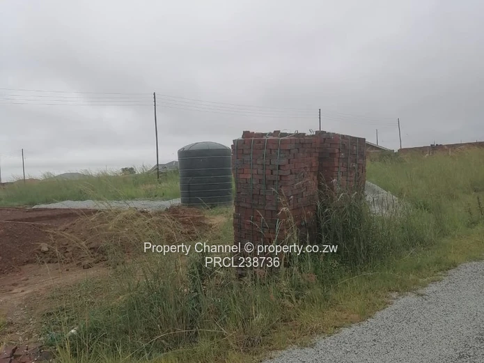 300 m² Nyabira Stand - Serviced Plot with Road & Power