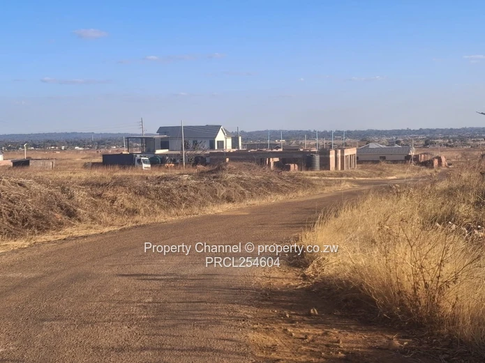 800 m² Gated Stand at Nyeredzi Ridge, Harare North