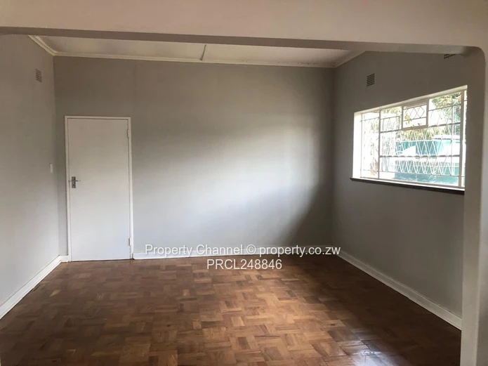 Available in Avondale West: Commercial Office Space to Share