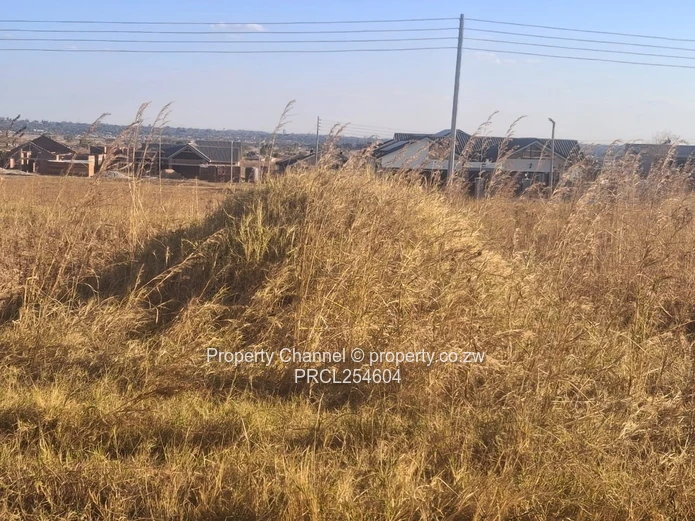 800 m² Gated Stand at Nyeredzi Ridge, Harare North