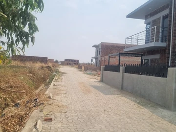 Stands & Residential Land