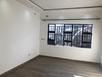 3 Bedroom Flat & Apartment