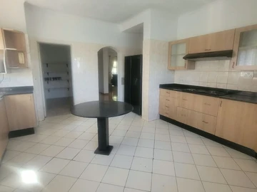 7 Bedroom House