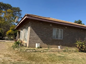 Spacious 2340 m² Stand in The Grange with Modern Amenities