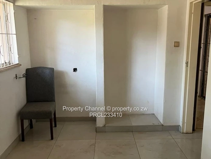 Spacious and Elegant Family Home in Leafy Chisipite Suburb