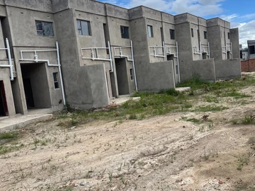 3 Bedroom Flat & Apartment