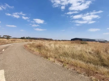 Commercial & Industrial Land