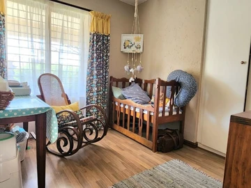 3 Bedroom Flat & Apartment