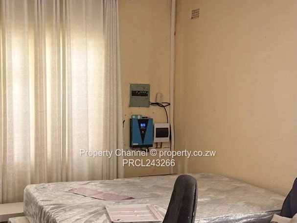 Mainway Meadows 3-Bed Brick Home - Modern Kitchen & Borehole