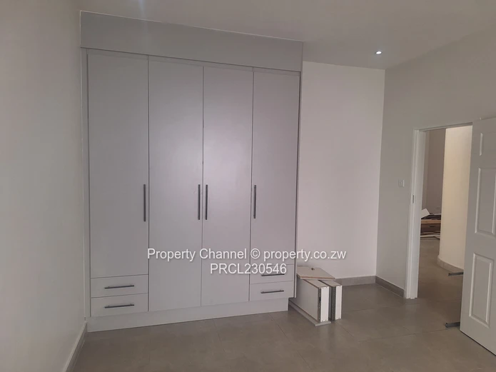 Luxurious Clusters Close To Arundel Shops