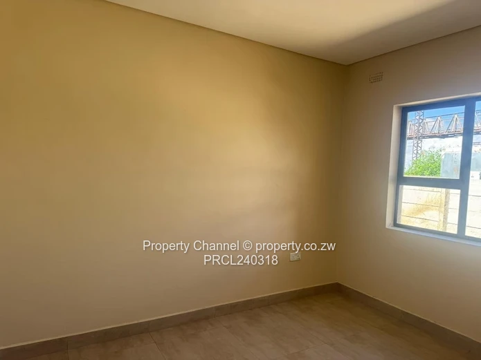 Versatile Commercial Property Near NRZ Industrial