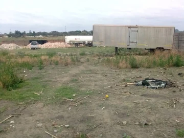 Commercial & Industrial Land