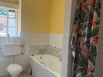 3 Bedroom Garden Flat