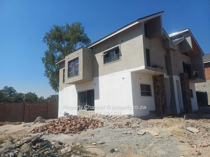 Duplex Flats For Sale In Logan Park