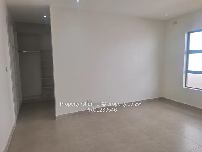 Luxurious Clusters Close To Arundel Shops