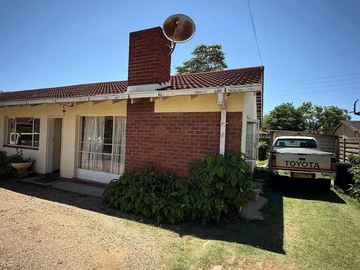 3-Bedroom Family Home for Sale in Bluff Hill, Harare