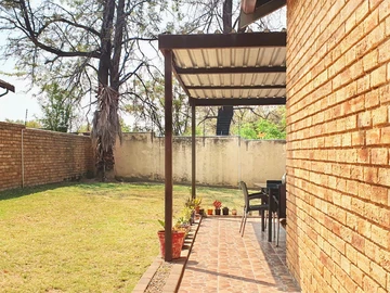 3 Bedroom Flat & Apartment