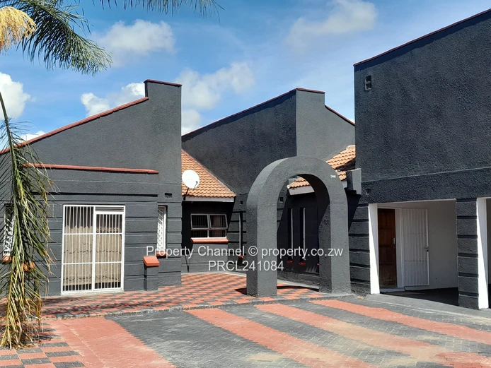 Classy Turn-Key Family Home in Zimre with Deeds.